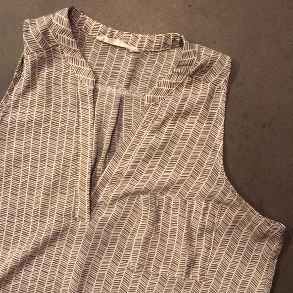 Lush Tops - Lush sleeveless top